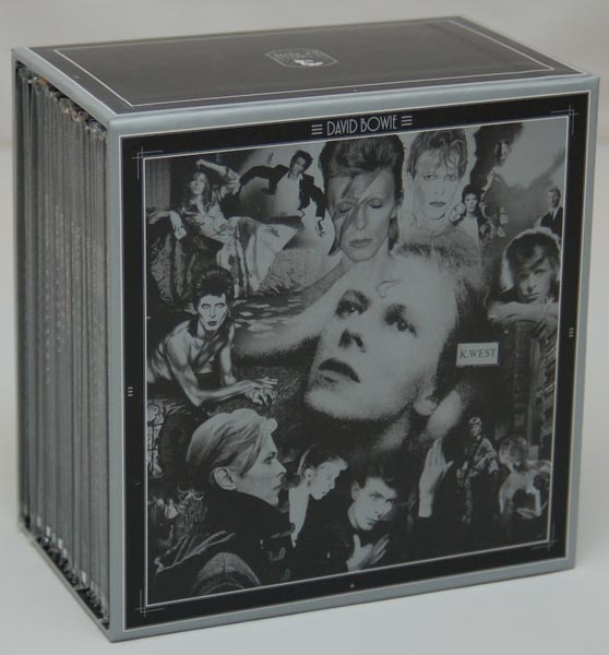 Back Lateral View, Bowie, David - Big Bowie Box (Toshiba)