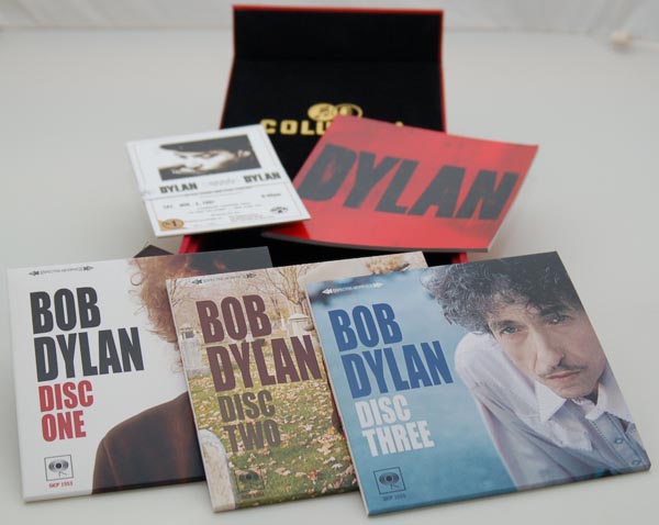 Box contents, Dylan, Bob  - Dylan 3CD Columbia Compilation Box Set