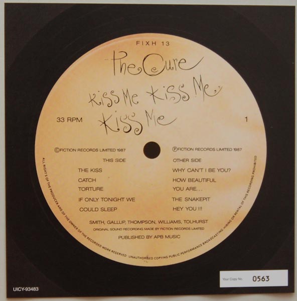 Font Label (numbered), Cure (The) - Kiss Me Kiss Me Kiss Me 