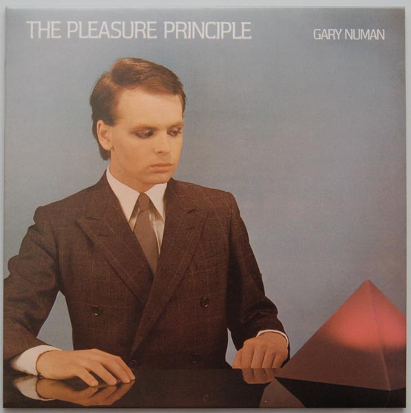 Front cover, Numan, Gary - Pleasure Principle +7