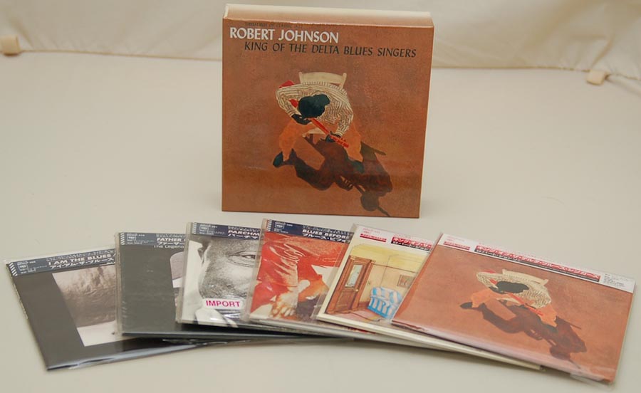 Box contents, Johnson, Robert - King Of The Delta Blues Singers Box