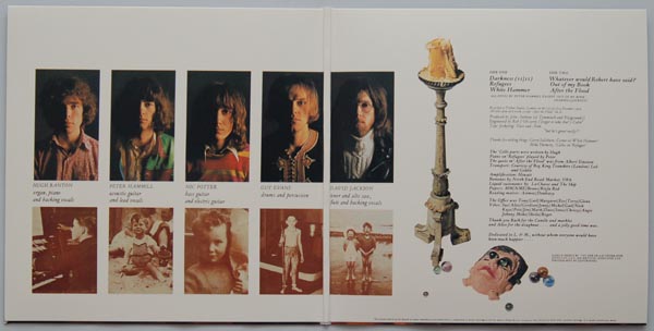 Gatefold open, Van Der Graaf Generator - The Least We Can Do Is Wave To Each Other