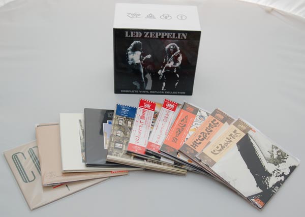 Contents, Led Zeppelin - Complete Vinyl Replica Collection box