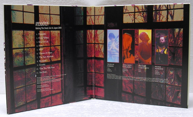 Inside Cover, Anekdoten - Waking The Dead - Live In Japan 2005