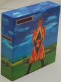 Bowie, David - Earthling Box, Front Lateral View