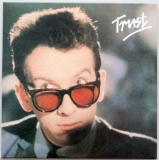 Costello, Elvis - Trust, Front cover
